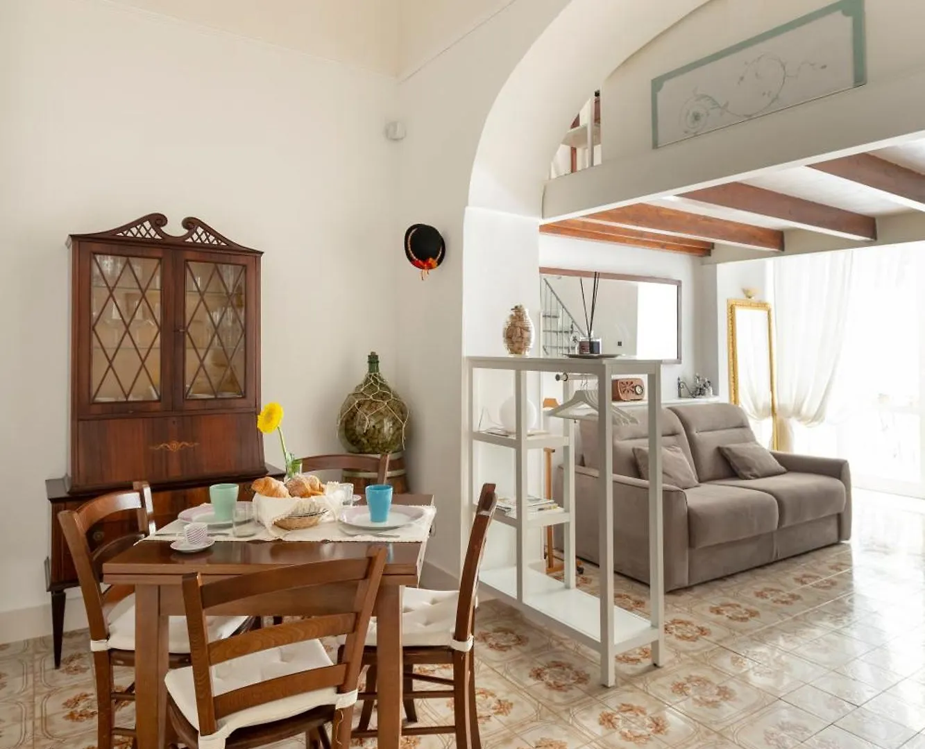 Niloufar Residence Napoli